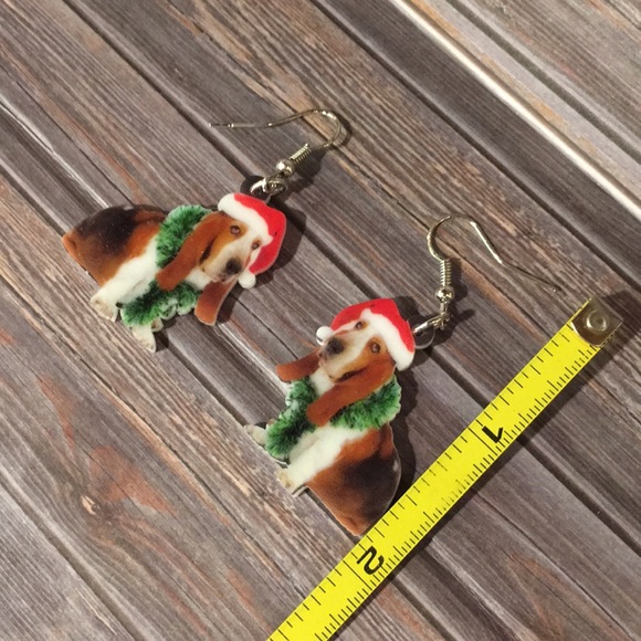 Christmas Hound Acrylic Earrings - Picture 5 of 5